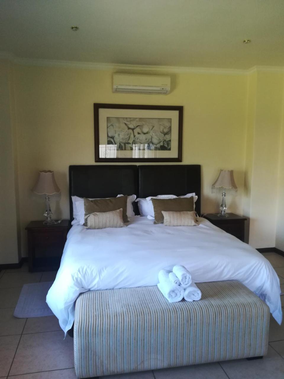 Moon And Sixpence Garden Guest House Muldersdrift Camera foto