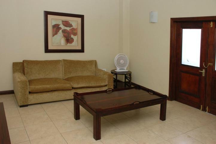 Moon And Sixpence Garden Guest House Muldersdrift Esterno foto